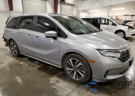 2022 Honda Odyssey Touring from USA, damaged, VIN 5FNRL6H80NB013416